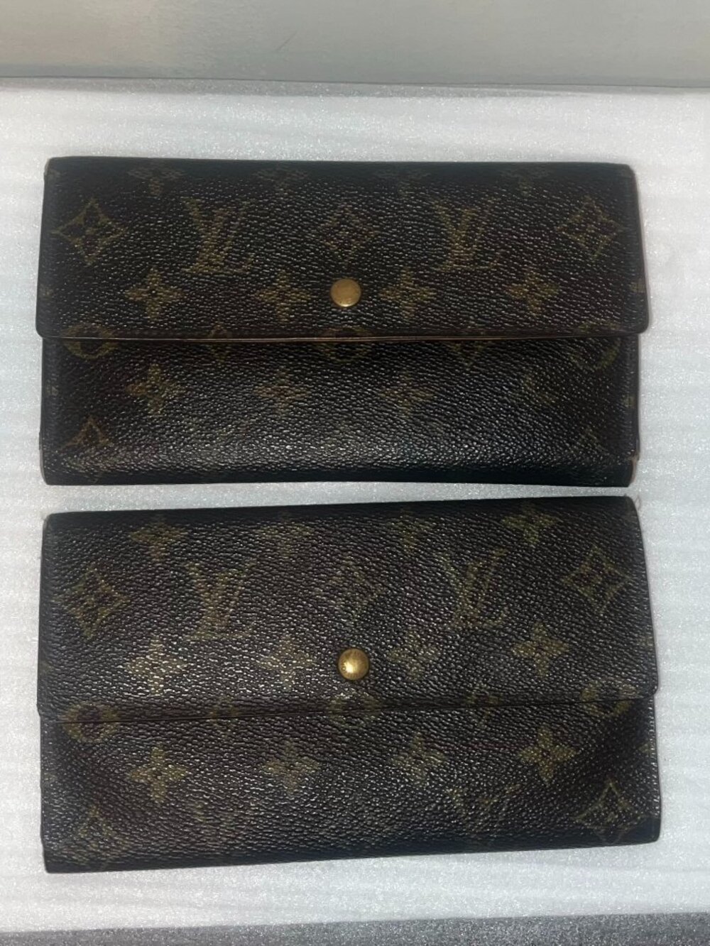 BUNDLE: (2) Authentic Vintage Louis Vuitton Porte-Trésor International wallets